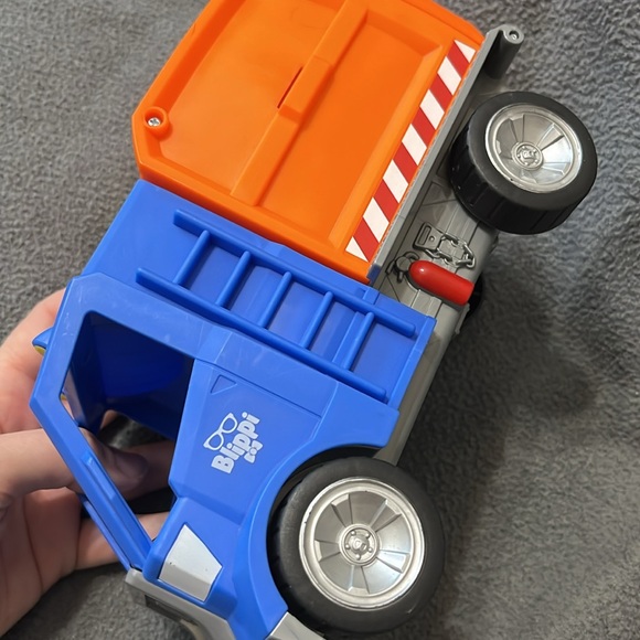 Jazwares Blippi Talking Recycling Truck Garbage Recycle 2020 Truck Only - Picture 4 of 6